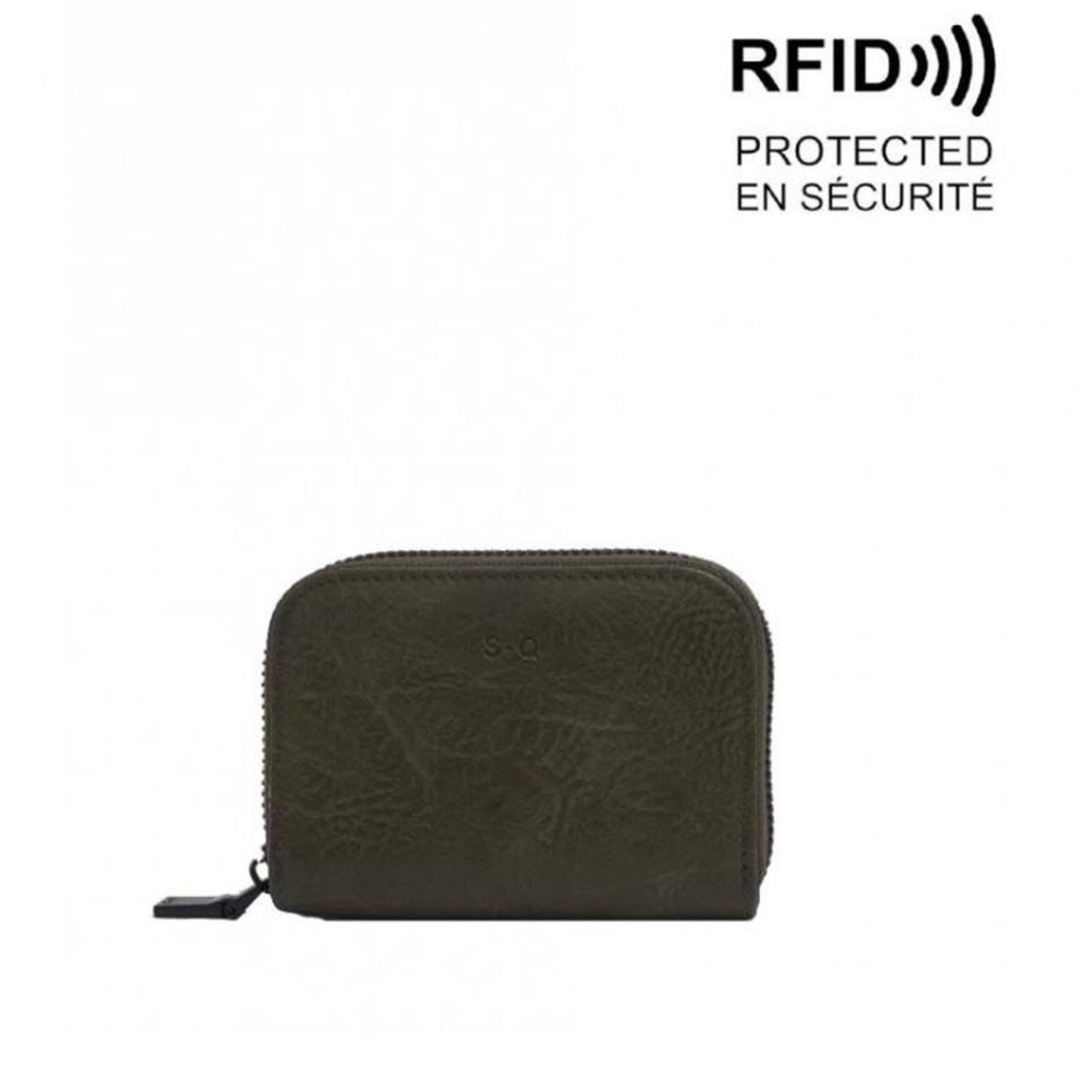 Green vegan leather card case / card holder / wallet
